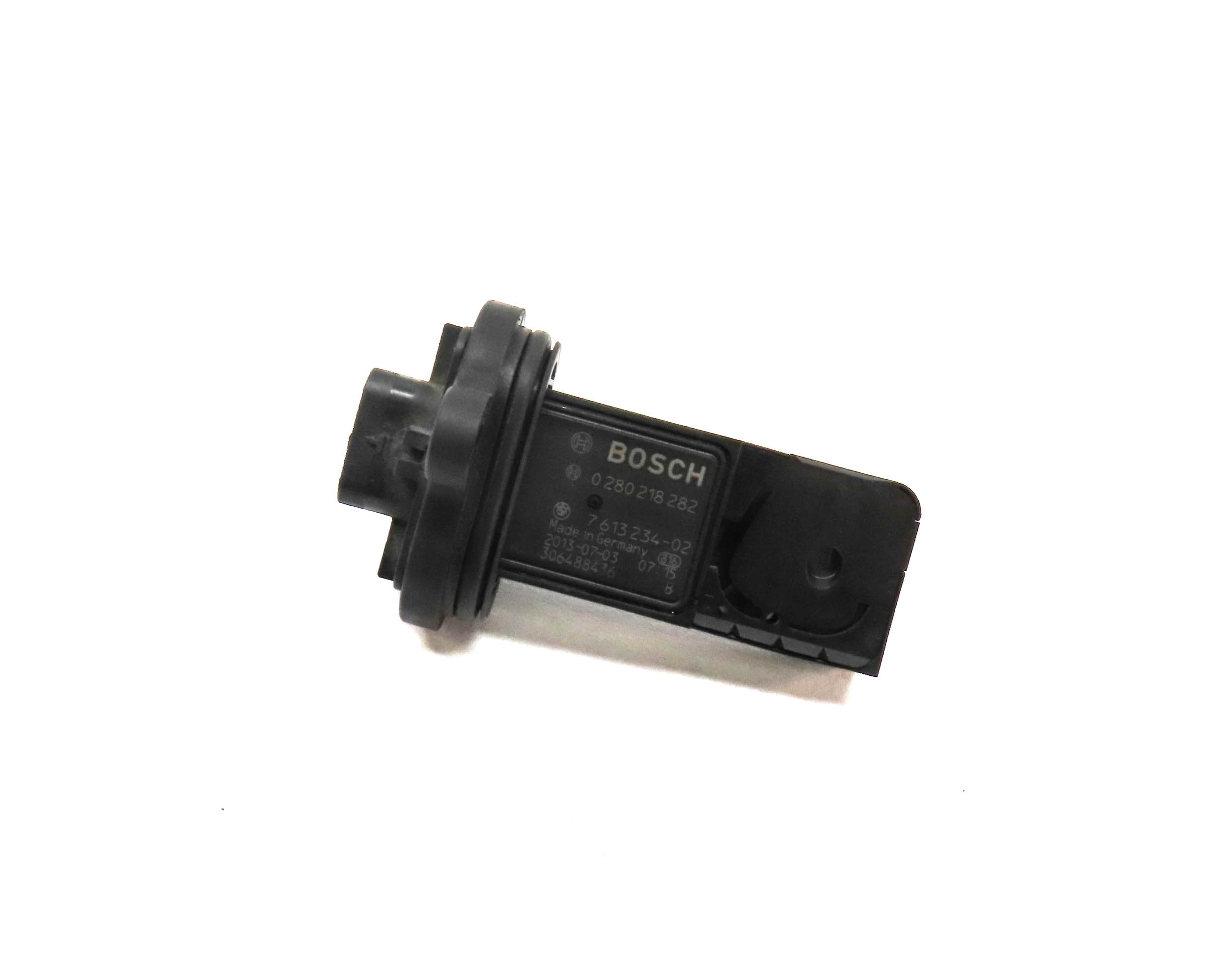 13-19 BMW 550i 550iGT 650i 750i X5 X5M X6 X6M - 4.4L ENGINE MASS AIR FLOW SENSOR — exact item pictured